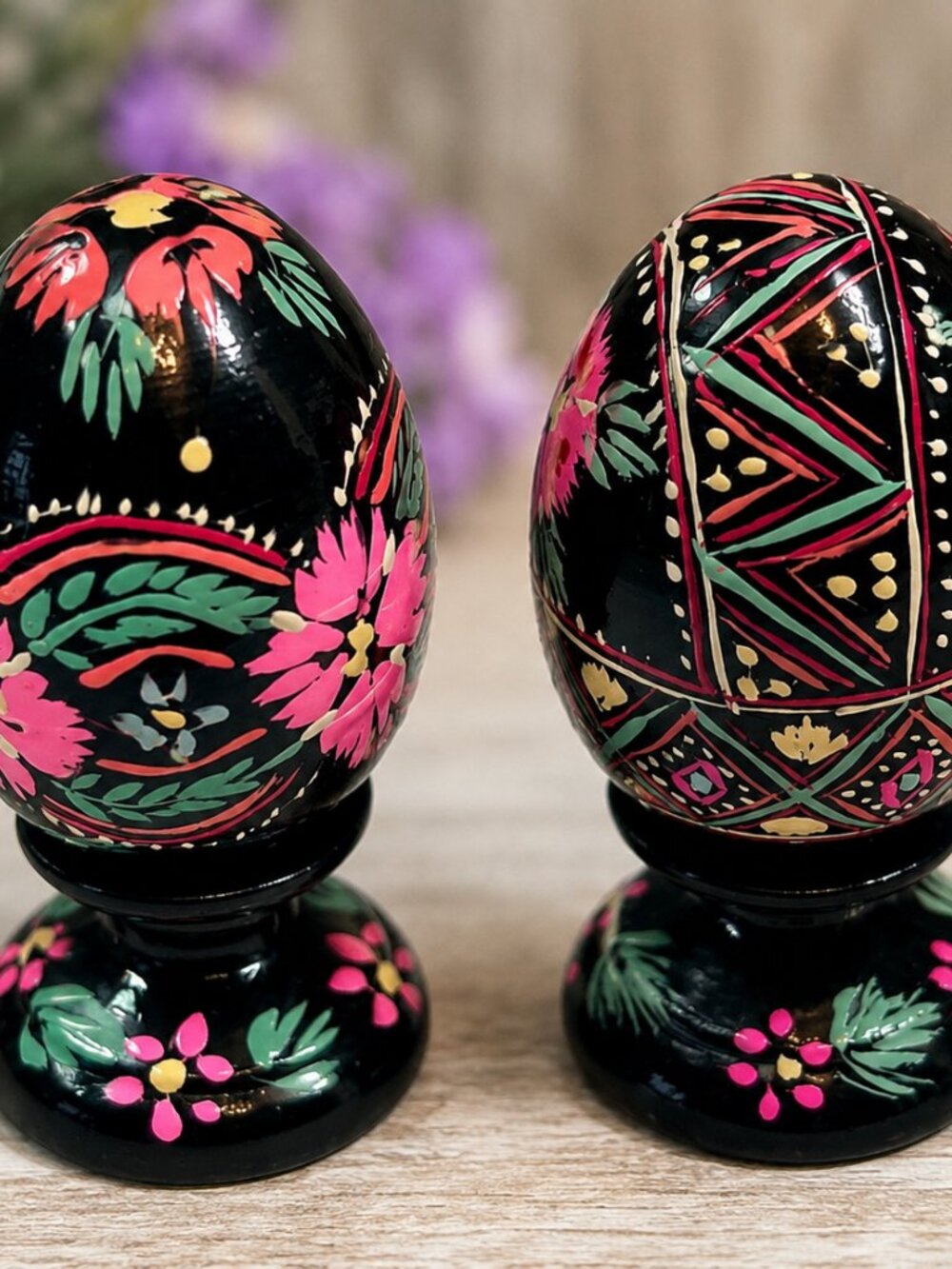 EE-05--Vintage Hand-Painted Wooden Easter Eggs Set of 2 Folk Art Floral - Picture 3 of 7